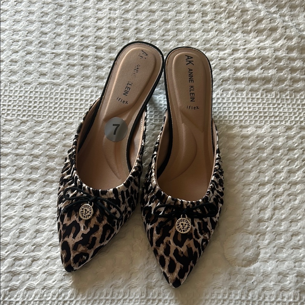 Anne Klein Brown and Black Mules with Sophisticated Design